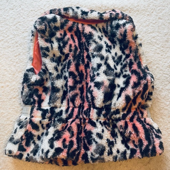 Little Lass Pink Leopard Print Vest - Picture 2 of 3